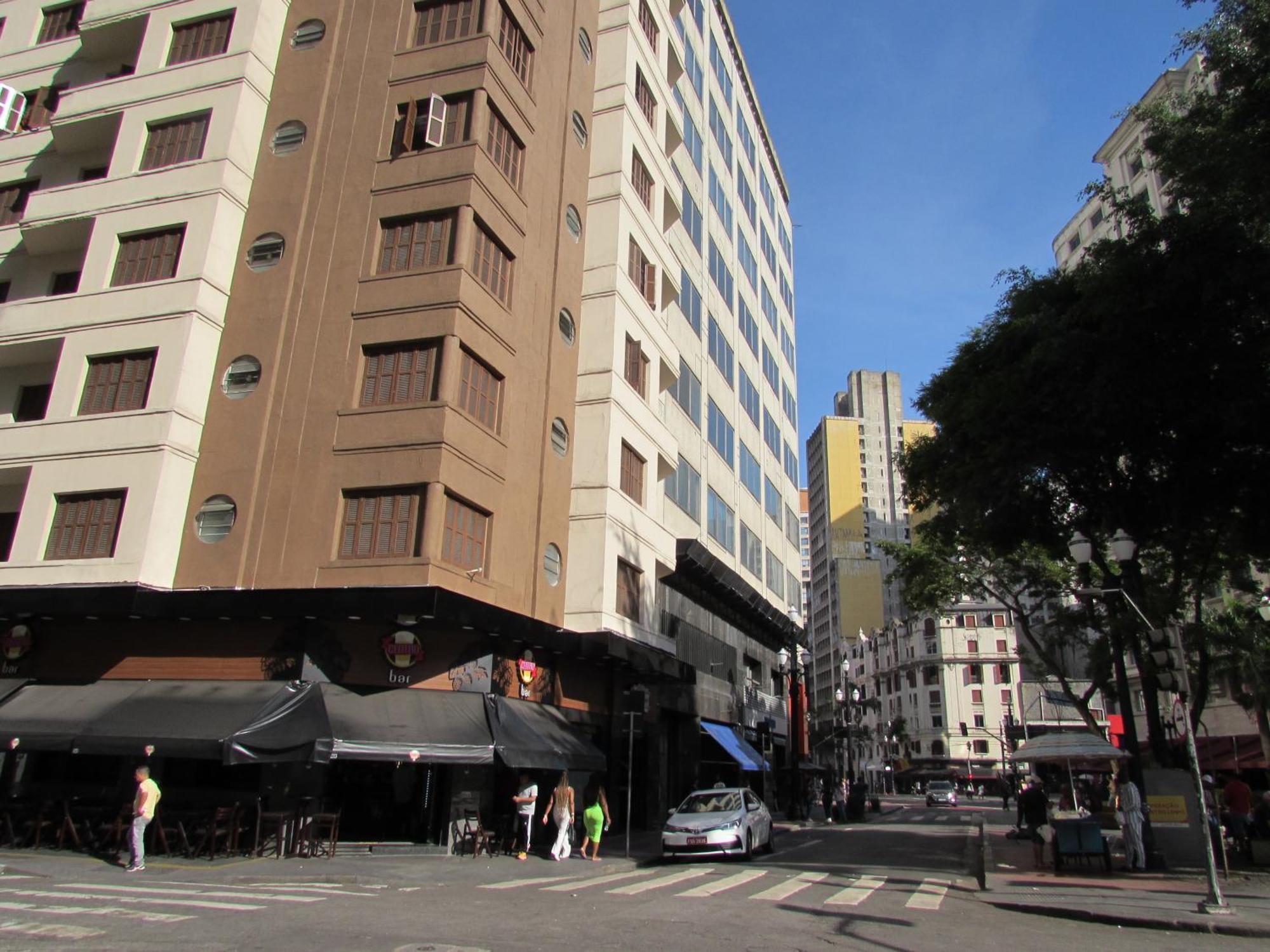 Nebias Palace Hotel Junto Da Avenida Ipiranga Com Sao Joao Em Frente Ao Bar Brahma Sp サンパウロ エクステリア 写真